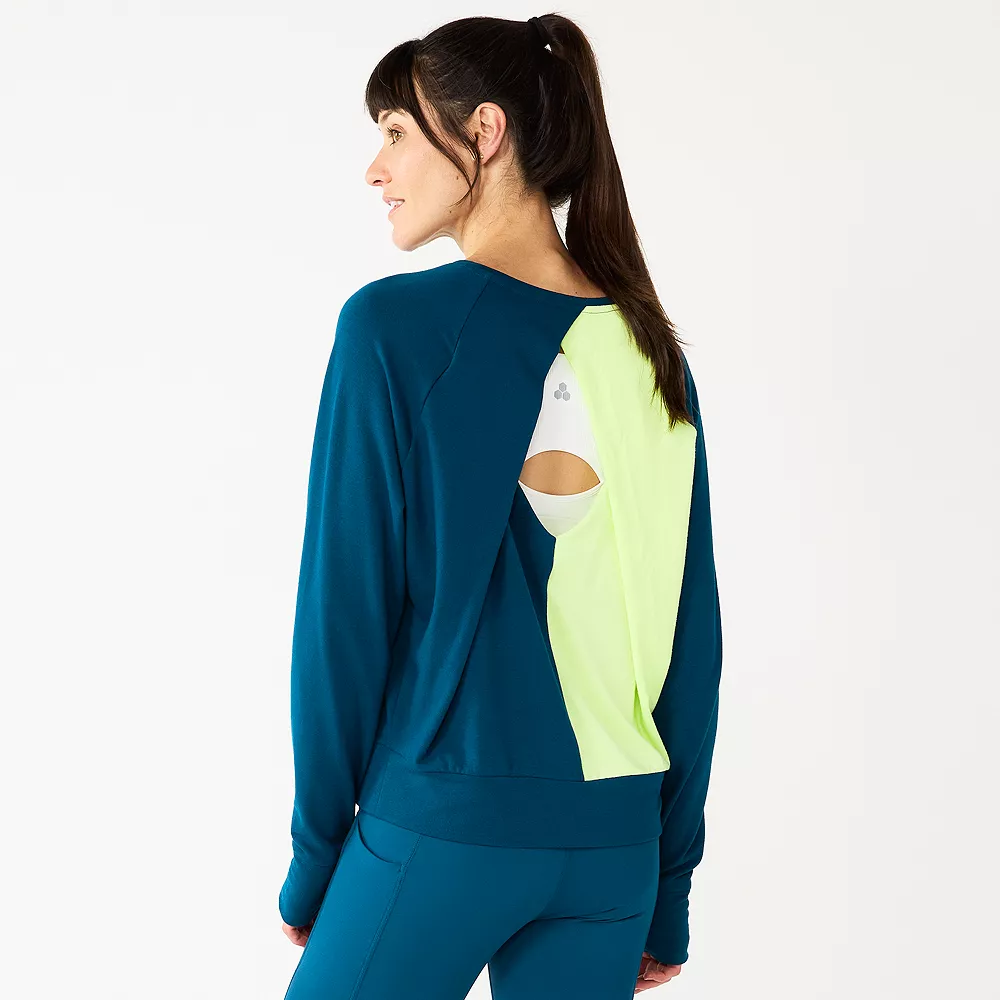 Women's Tek GearĀ® Keyhole Back Long-Sleeve Tee - Image 4